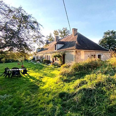 Gite Des Fours Agonges Exterior foto